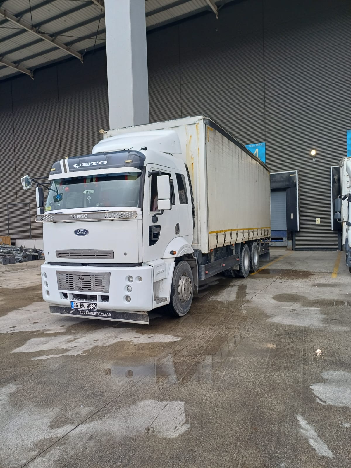 Renk Lojistik araç ve operasyon görseli