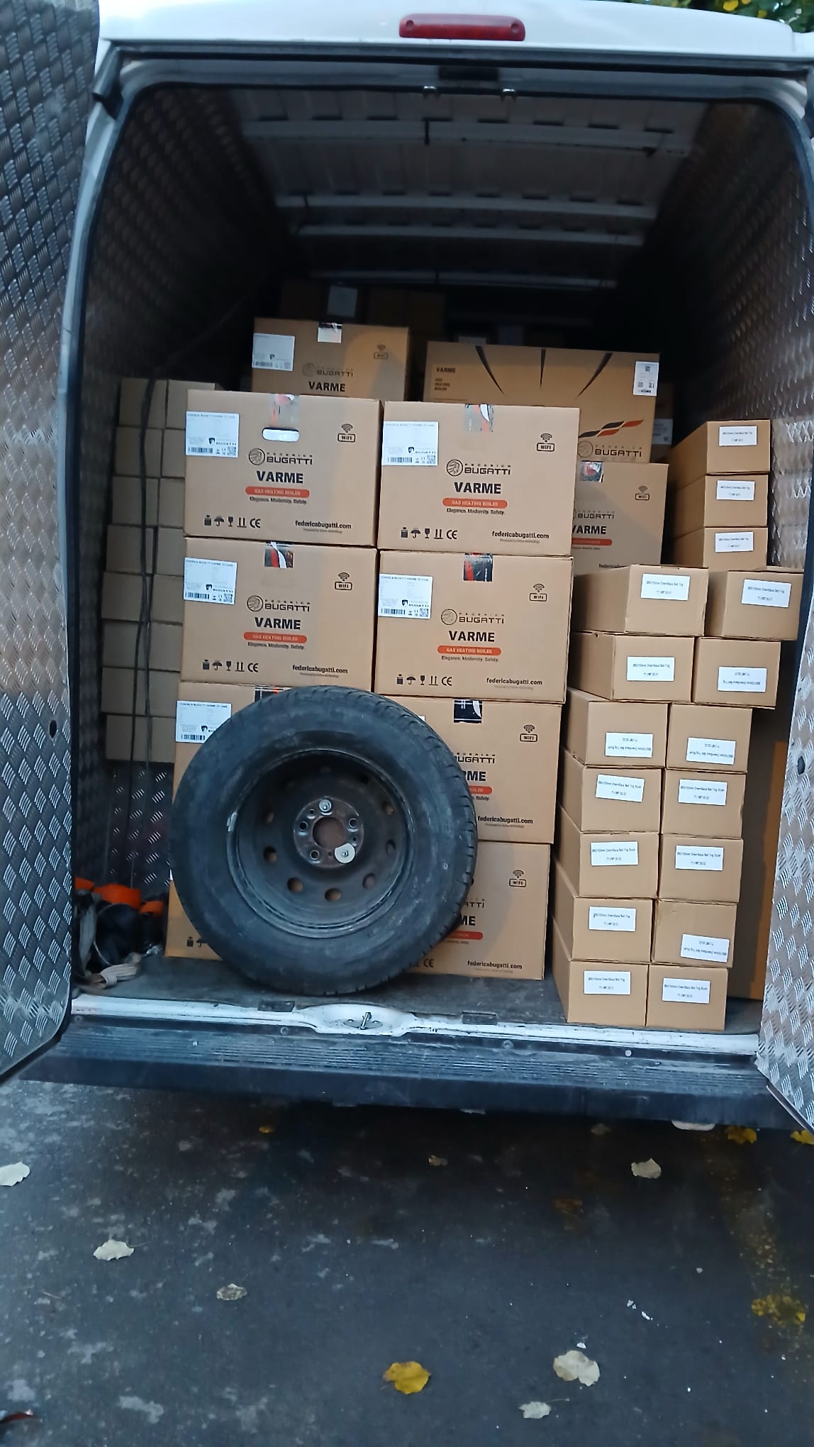 Renk Lojistik araç ve operasyon görseli